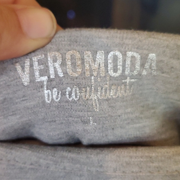 Vero Moda grey dress size large - Picture 2 of 3